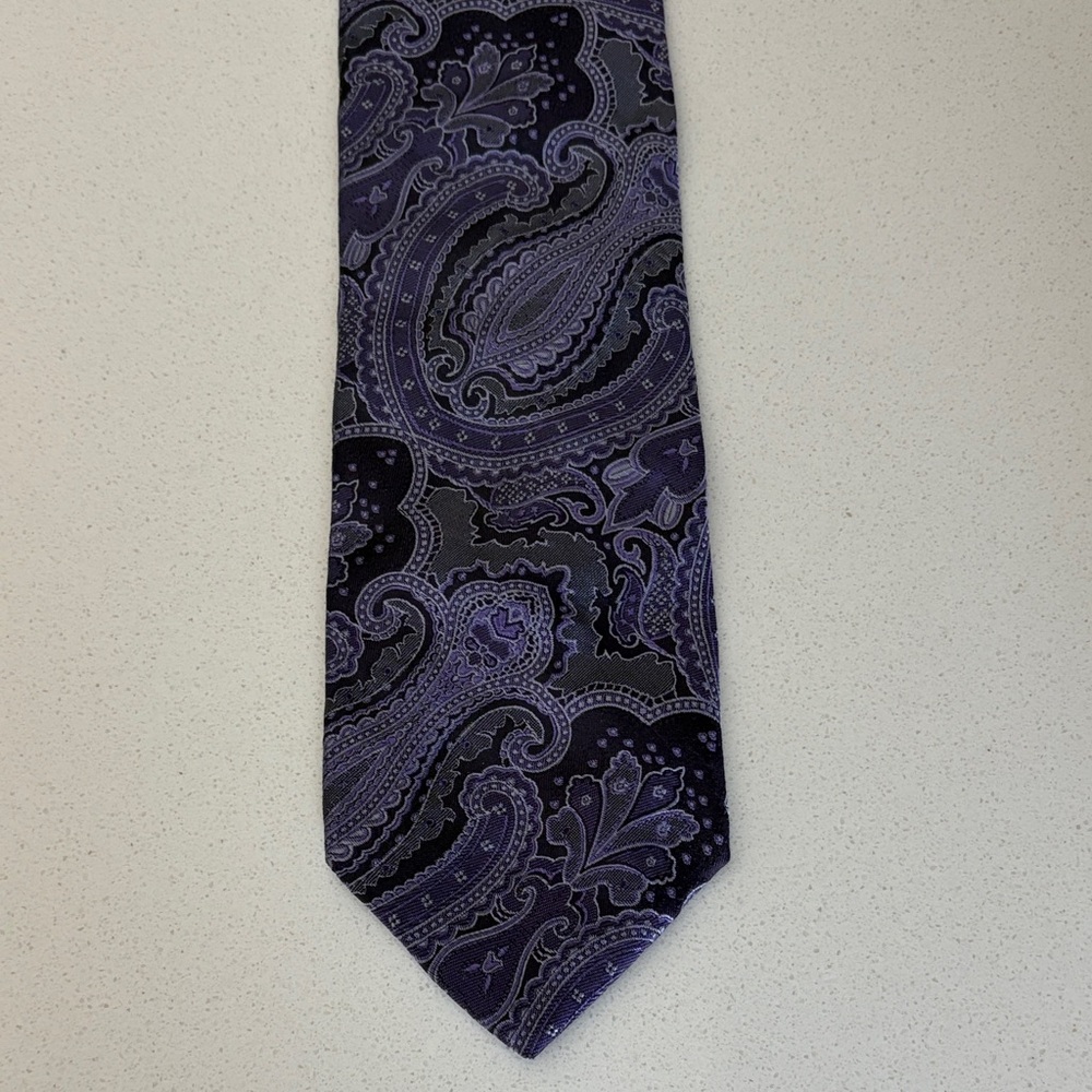 Paul Smith Purple and Black Paisley Tie